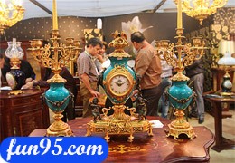  طلبه ای که با بخشیدن غذای خود به سگ در حال موت از مال دنیا بی نیاز شد