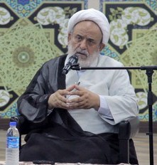 مراسم بزرگداشت ارتحال حضرت امام(ره) با سخنرانی استاد حسین انصاریان در مالزی برگزار شد 
