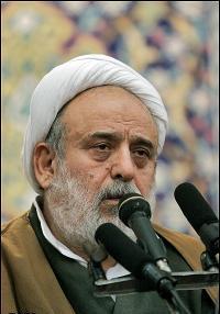 استاد انصاریان :رذایل اخلاقی اسباب سقوط انسان را فراهم می کنند