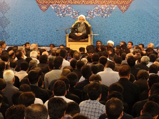 استاد انصاریان در سومین شب احیاء:  گناه مخالفت با تمام نظام هستی است / رواج طلاق و روابط نامشروع از جمله مفاسد ترویج بی حجابی است