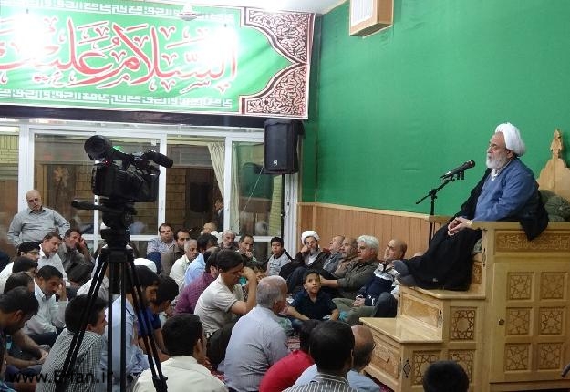 گزارش تصویری/ سخنرانی استاد انصاریان - شب ولادت امام رضا(ع) در بیت الاحزان اصفهان