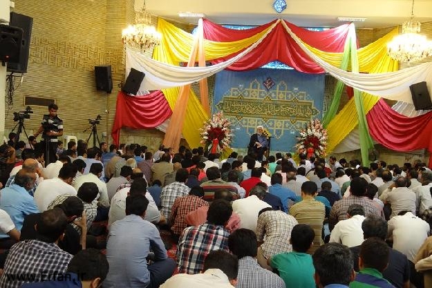 گزارش تصویری/ ویژه برنامه روز عید غدیر با سخنرانی استاد انصاریان در مسجد امیر (ع)