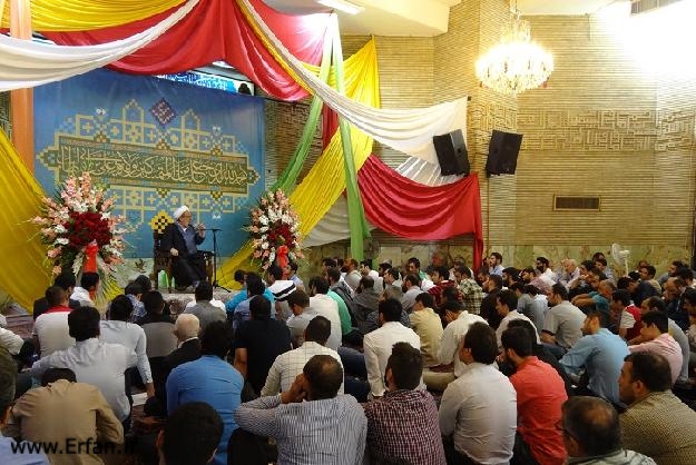 گزارش تصویری/ ویژه برنامه روز عید غدیر با سخنرانی استاد انصاریان در مسجد امیر (ع)
