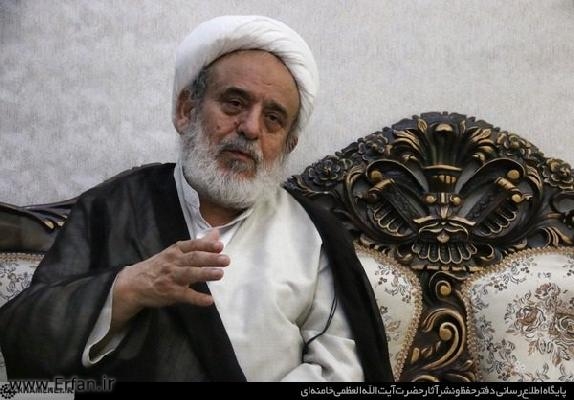 استاد انصاریان: احسان طبری گفت کل مکتب کمونیسم پوچ است