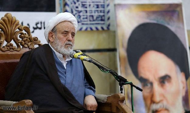 استاد انصاریان:  مرحوم آیت الله العظمی بروجردی (ره) همچون خورشید جهان را روشن کرد + عکس   