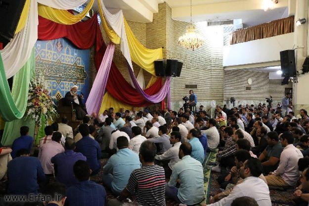 گزارش تصویری/ ویژه برنامه روز عید غدیر در مسجد حضرت امیر(ع) با سخنرانی استاد انصاریان
