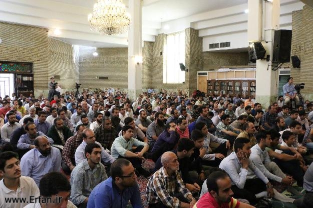 گزارش تصویری/ ویژه برنامه روز عید غدیر در مسجد حضرت امیر(ع) با سخنرانی استاد انصاریان