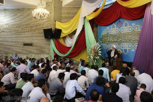 گزارش تصویری/ ویژه برنامه روز عید غدیر در مسجد حضرت امیر(ع) با سخنرانی استاد انصاریان