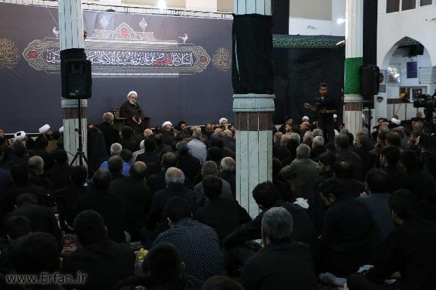 گزارش تصویری/ سخنرانی استاد انصاریان در بقعه شیخ نوایی خوی دهه دوم محرم 1439