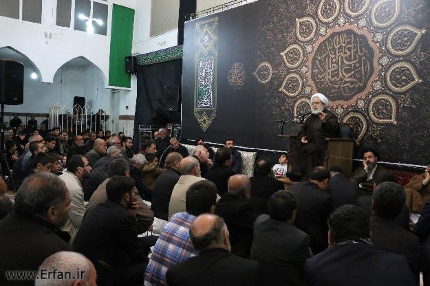 گزارش تصویری/ سخنرانی استاد انصاریان در بقعه شیخ نوایی خوی دهه دوم محرم 1439