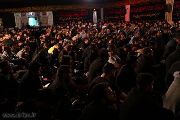 ویژه برنامه سوگواری امام حسین(ع) در حسینیه هدایت + تصاویر 