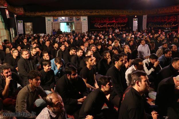 ویژه برنامه سوگواری امام حسین(ع) در حسینیه هدایت + تصاویر 