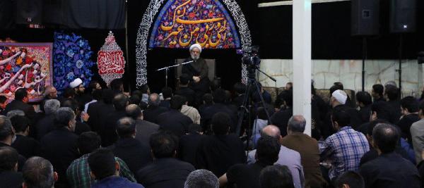 استاد انصاریان: ازدواج باید براساس ارزش‌ها باشد نه ظواهر/ ضرورت انتخاب مادر نیک برای فرزندان
