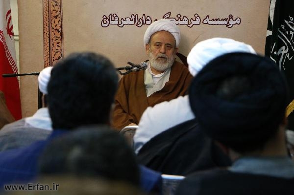 استاد انصاریان: قرآن، روایات و محصولات علمی و فکری علمای شیعه مهم‌ترین میراث علمی و تحقیقی تشیع است +عکس
