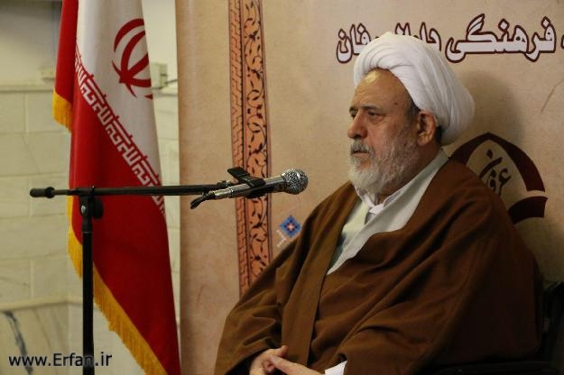 استاد انصاریان: قرآن، روایات و محصولات علمی و فکری علمای شیعه مهم‌ترین میراث علمی و تحقیقی تشیع است +عکس