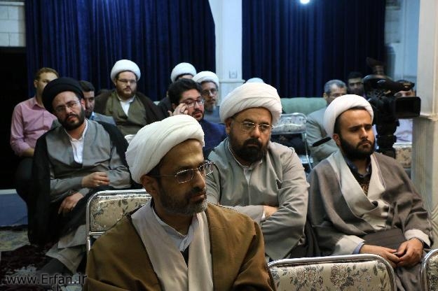 استاد انصاریان: قرآن، روایات و محصولات علمی و فکری علمای شیعه مهم‌ترین میراث علمی و تحقیقی تشیع است +عکس