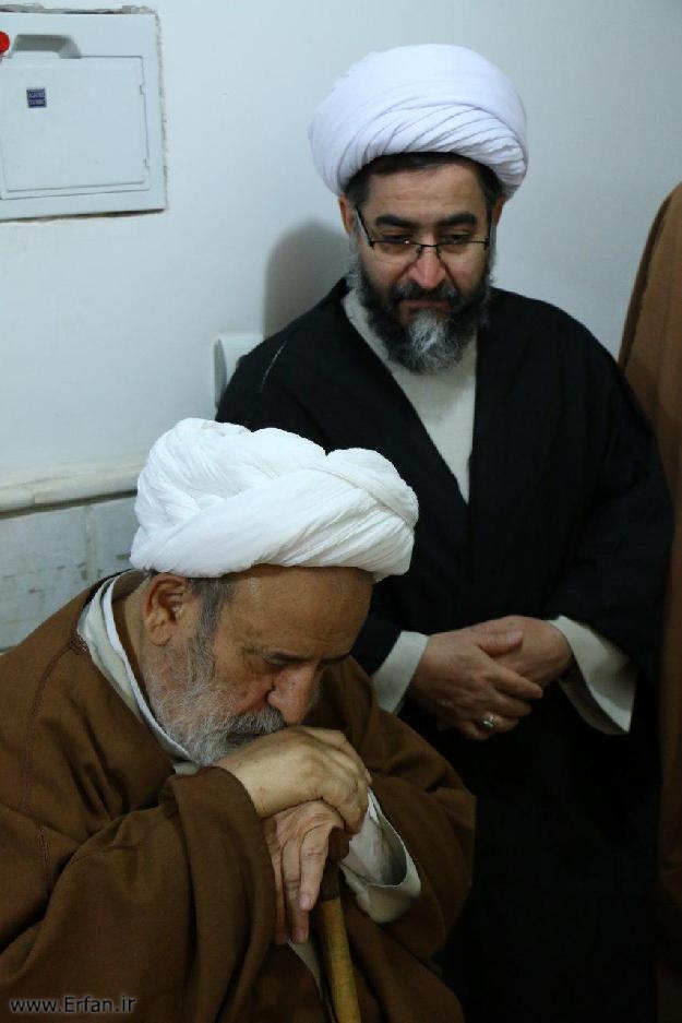 استاد انصاریان: قرآن، روایات و محصولات علمی و فکری علمای شیعه مهم‌ترین میراث علمی و تحقیقی تشیع است +عکس