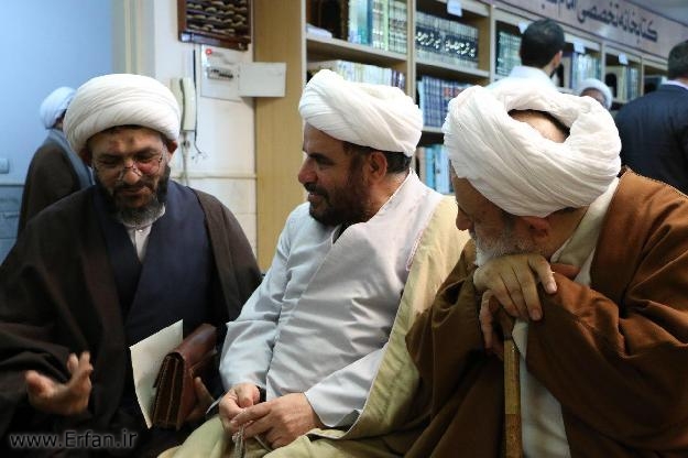 استاد انصاریان: قرآن، روایات و محصولات علمی و فکری علمای شیعه مهم‌ترین میراث علمی و تحقیقی تشیع است +عکس