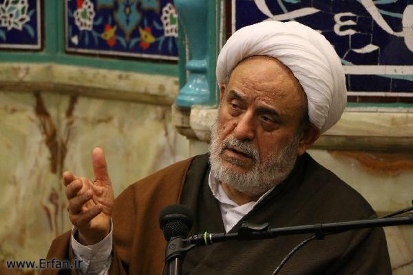 استاد انصاریان: رحمت، طرحی علاجی و درمانی/ هیچ‌گاه از رحمت خداوند ناامید نشوید