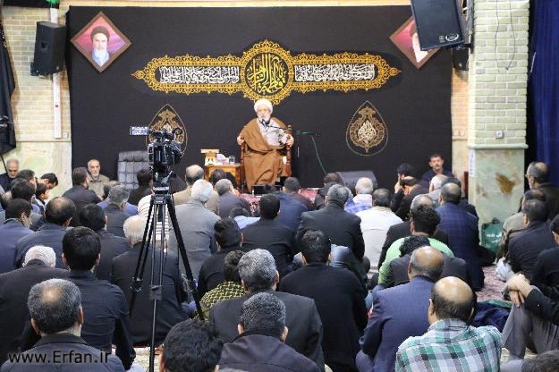 گزارش تصویری/ سخنرانی استاد انصاران در  بقعه شیخ طرشتی تهران