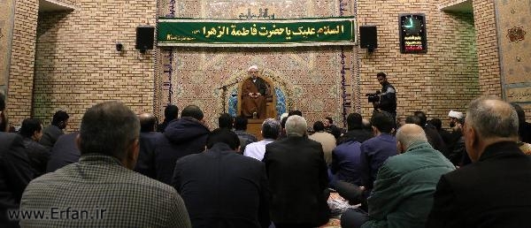 استاد انصاریان: لجاجت انسان را از رحمت پروردگار محروم خواهد کرد/ اسلام سراپا دین محبت است   