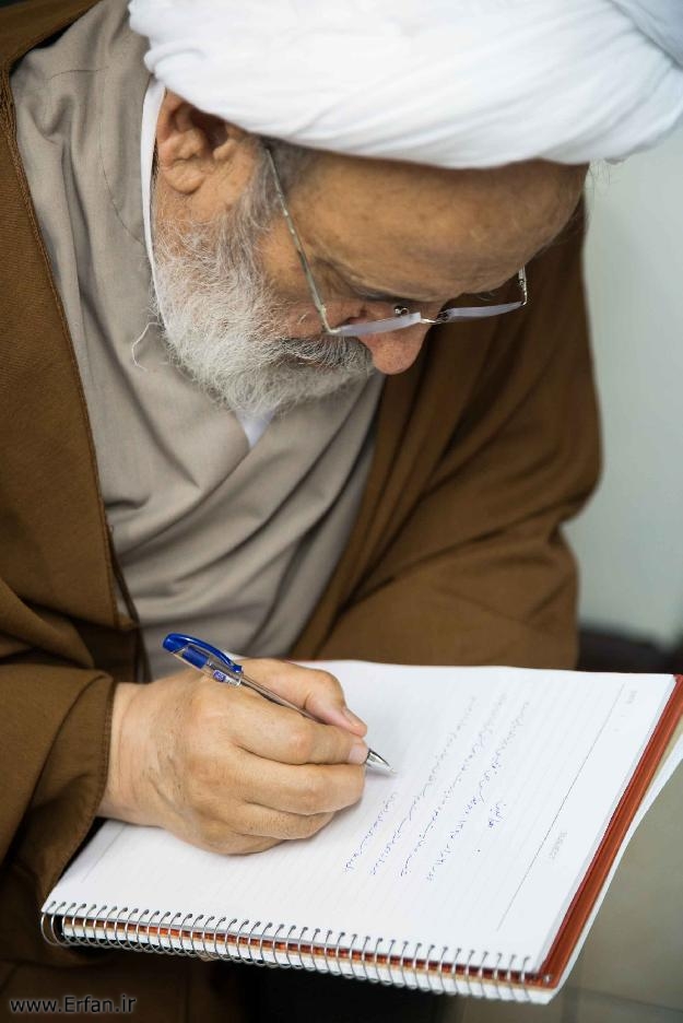 دیدار حضرت استاد انصاریان از بیماران پروانه ای در خانه "ای بی"+تصاویر