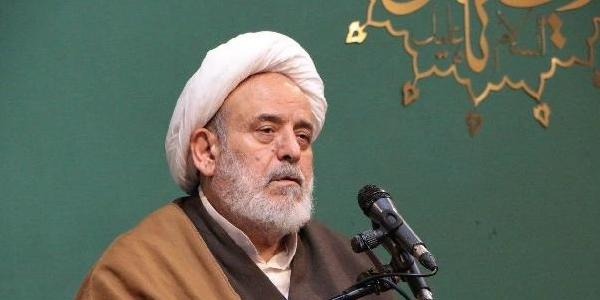 استاد انصاریان: مغفرت، رحمت و شفاعت ثمره گریه بر امام حسین(ع) / قرآن با مصادیق ساختگی مقابله می کند