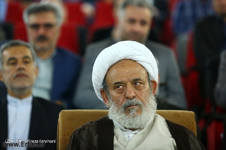 با حضور استاد انصاریان؛ پایگاه جامع قرآن ایرانصدا رونمایی شد/ انتشار ۶ جلد از مجموعه تفسیر قرآن استاد انصاریان+ عکس