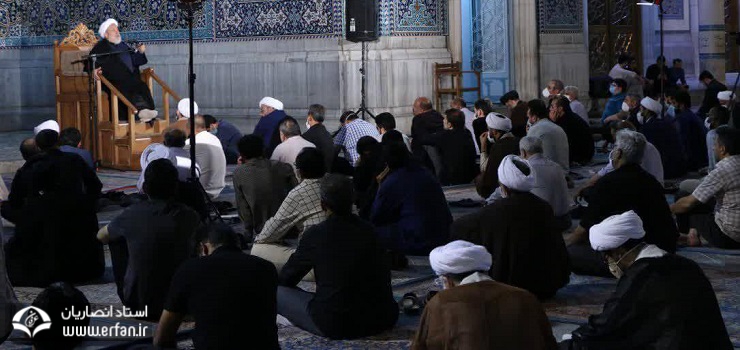 پذیرش تعلیمات امام هدایت کلید بهشت است