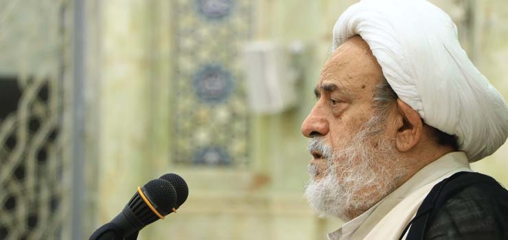 هیچ‌گاه حقیرانه به کسی نگاه نکنید