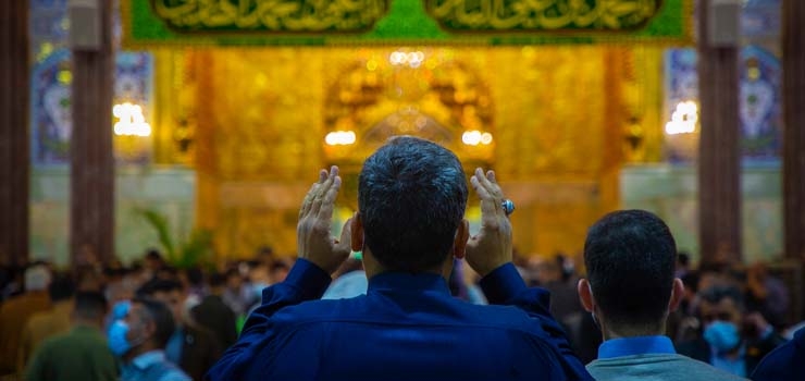 آیا نوع عزاداری برای امام حسین علیه‌السلام و اعتقاد به شفاعت مشابه بعضی از اعمال مسیحیان نیست؟